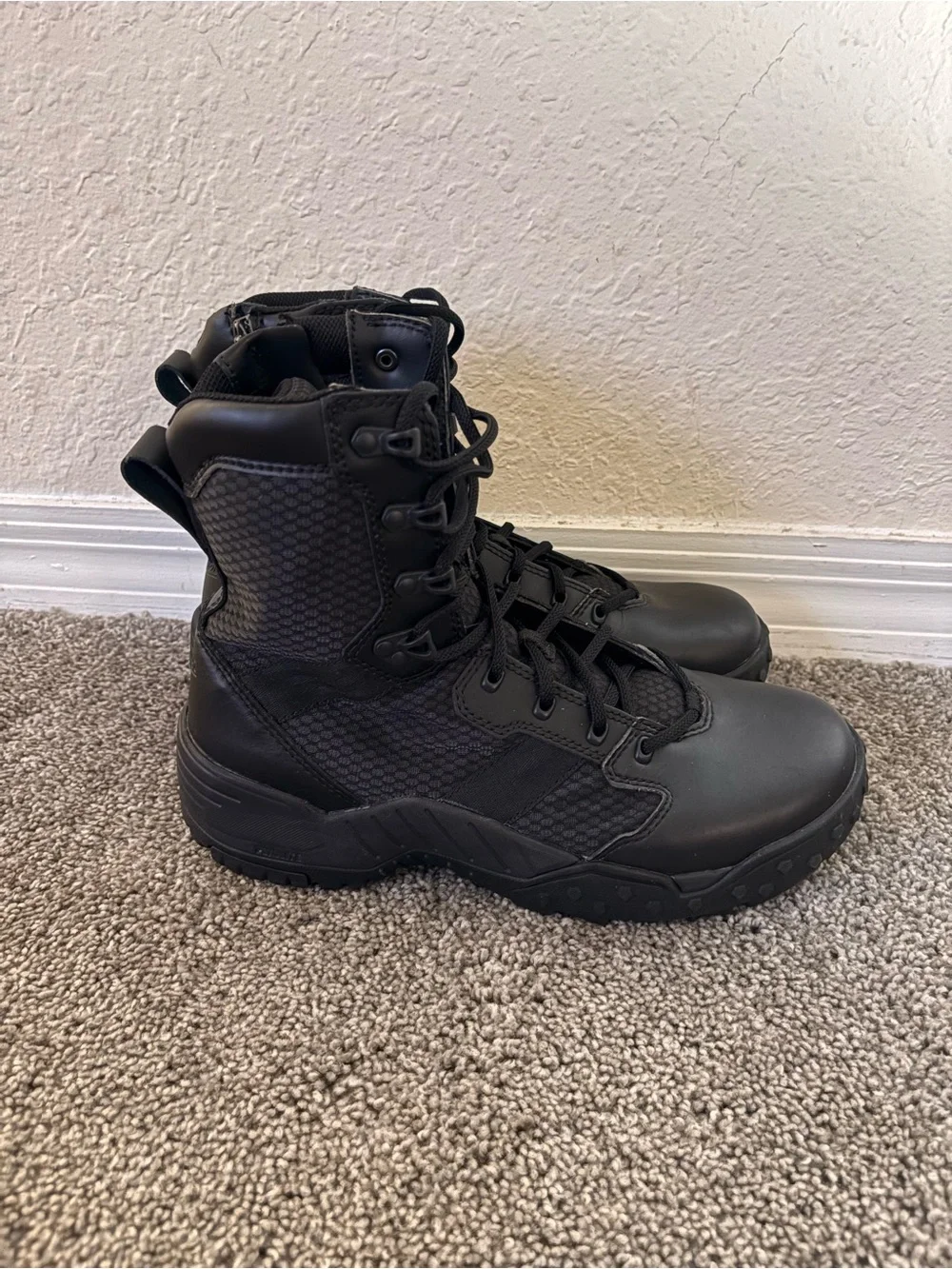 Danner Scorch Side zip Boots 9.5